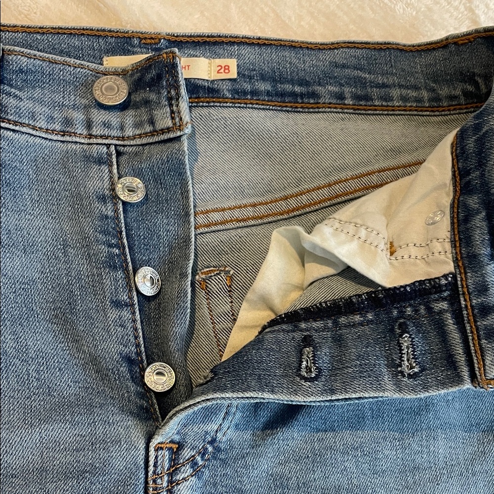 Levi’s Denim - Picture 3 of 6